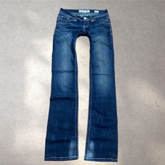 BKE “Payton” Low Rise Slim Boot Jeans - Picture 2 of 6